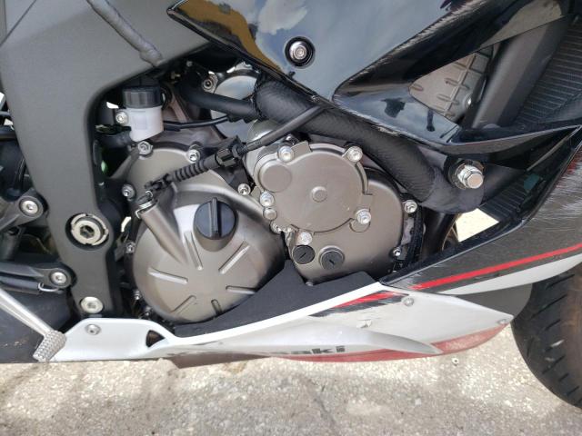 JKBZXJH12NA013720 - 2022 KAWASAKI ZX636 K TWO TONE photo 7