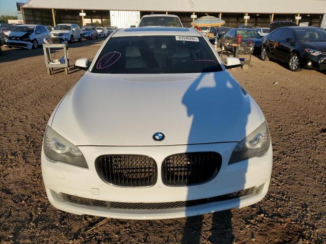 WBAKA8C51CDX01247 - 2012 BMW 750 I WHITE photo 9