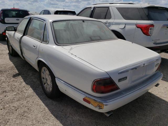 SAJHX1749TC758582 - 1996 JAGUAR XJ6 WHITE photo 3