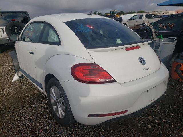 3VWFD7AT7JM709438 - 2018 VOLKSWAGEN BEETLE S WHITE photo 3