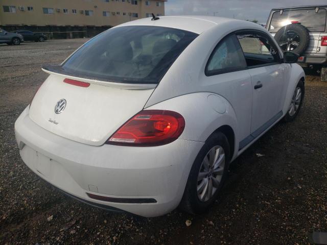 3VWFD7AT7JM709438 - 2018 VOLKSWAGEN BEETLE S WHITE photo 4