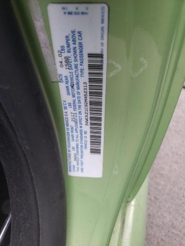 3VWCK21C92M452313 - 2002 VOLKSWAGEN NEW BEETLE 绿色 照片 10