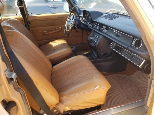 11511710125830 - 1976 MERCEDES-BENZ 240D GOLD photo 5