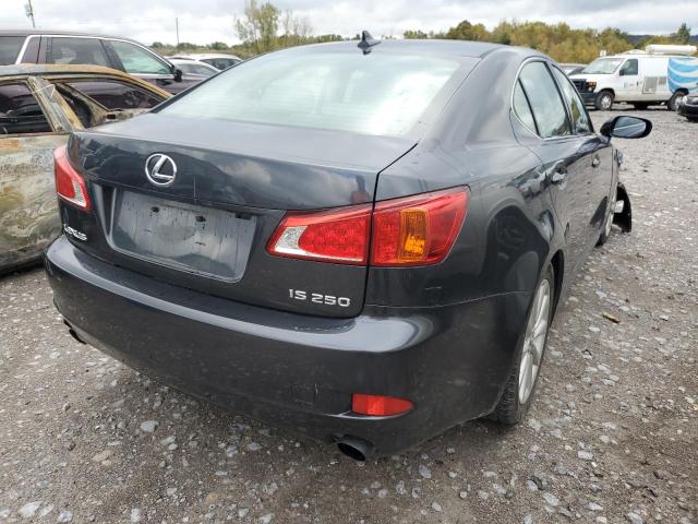 JTHBK262395100132 - 2009 LEXUS IS 250 BLACK photo 4