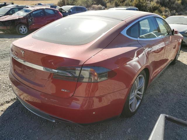 5YJSA1H20FFP74342 - 2015 TESLA MODEL S 85 RED photo 4