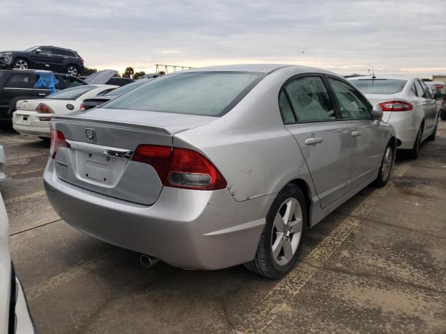 2HGFA1F67BH544262 - 2011 HONDA CIVIC LX-S فضي صورة 4