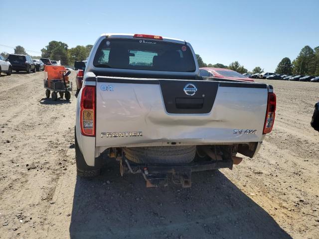 1N6AD0EV0CC404705 - 2012 NISSAN FRONTIER S SILVER photo 9