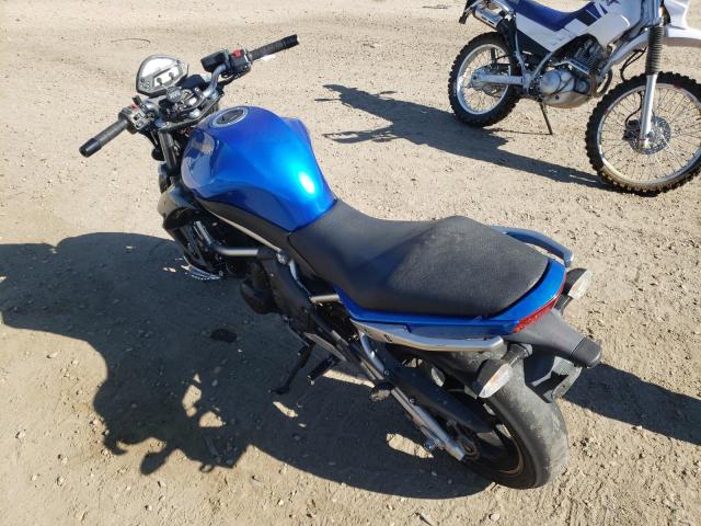 JKAEREC159DA42647 - 2009 KAWASAKI ER650 C BLUE photo 3