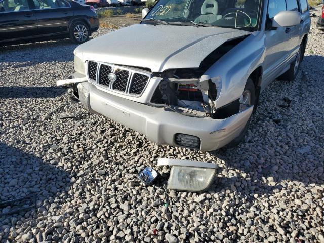 JF1SF65641H710390 - 2001 SUBARU FORESTER S ნაცრისფერი ფოტო 9