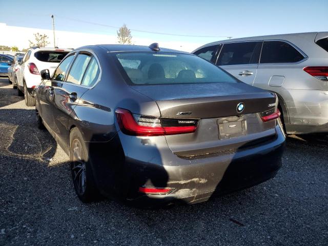 3MW5R7J08M8B81666 - 2021 BMW 330XI GRAY photo 3