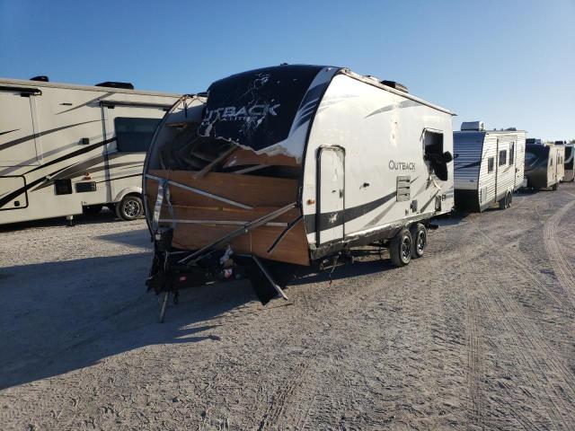 4YDT2102XLB452512 - 2020 KEYSTONE OUTBACK TWO TONE photo 2