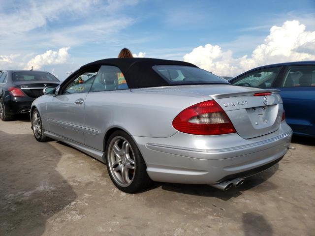 WDBTK72F79T102598 - 2009 MERCEDES-BENZ CLK 550 SILVER photo 3