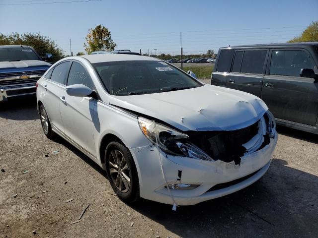 5NPEB4AC0DH701260 - 2013 HYUNDAI SONATA GLS WHITE photo 1