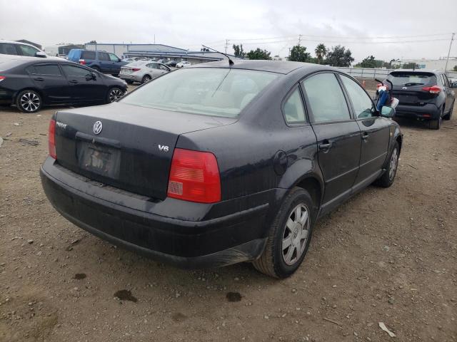 WVWMD23B7YE140270 - 2000 VOLKSWAGEN PASSAT GLS BLACK photo 4