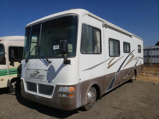 1FCNF53SX30A03927 - 2004 ALEG MOTORHOME WHITE photo 2