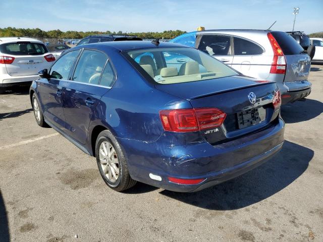 3VW637AJ7DM290870 - 2013 VOLKSWAGEN JETTA HYBR BLUE photo 3