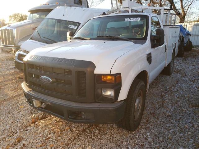 1FD3F30568EE39335 - 2008 FORD F350 SRW S WHITE photo 2