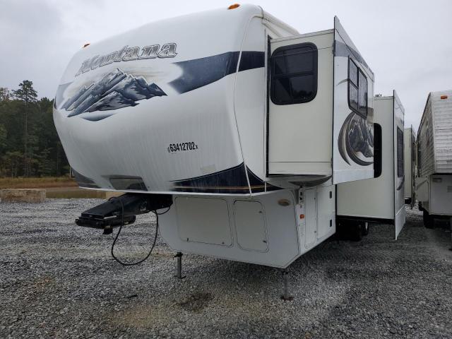 4YDF3752XB4702050 - 2011 KEYSTONE MONTANA WHITE photo 3