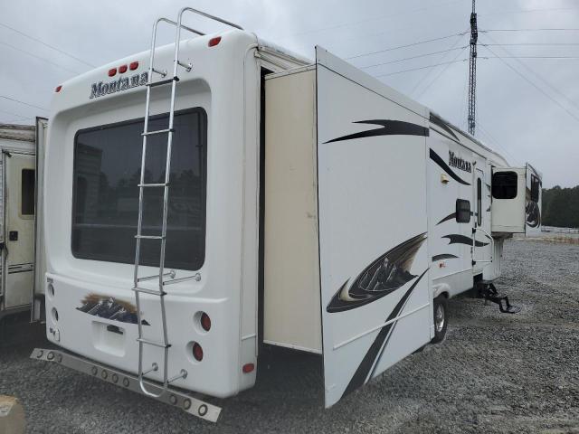 4YDF3752XB4702050 - 2011 KEYSTONE MONTANA WHITE photo 5