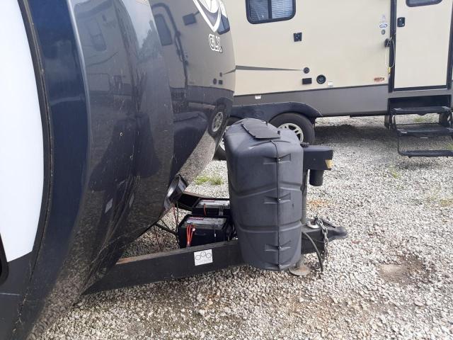 4X4TSBF29JU083198 - 2018 SALEEN HEMISPHERE WHITE photo 8