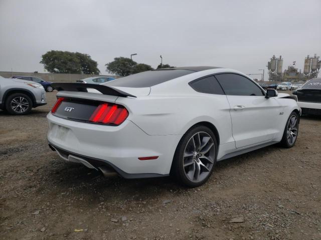 1FA6P8CF3F5390260 - 2015 FORD MUSTANG GT WHITE photo 4