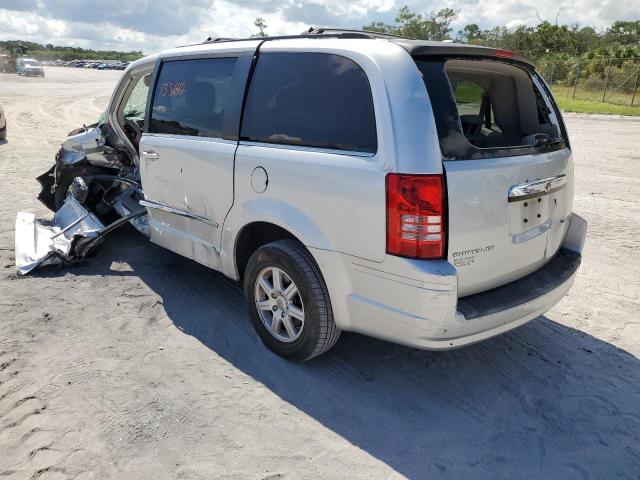 2A4RR5D1XAR422033 - 2010 CHRYSLER TOWN & COU SILVER photo 3