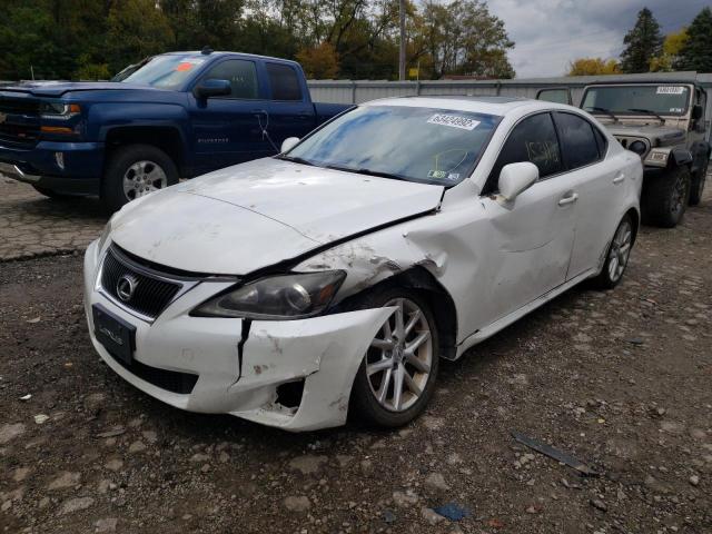 JTHCF5C2XC5054952 - 2012 LEXUS IS 250 WHITE photo 2