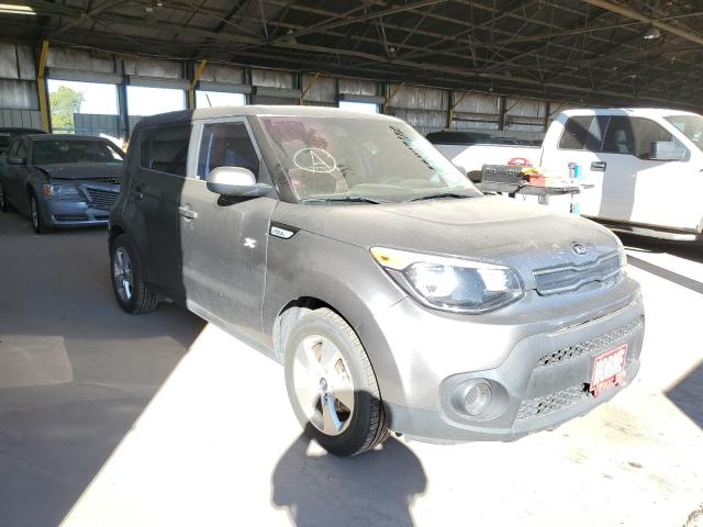 KNDJN2A28J7541484 - 2018 KIA SOUL GRAY photo 1