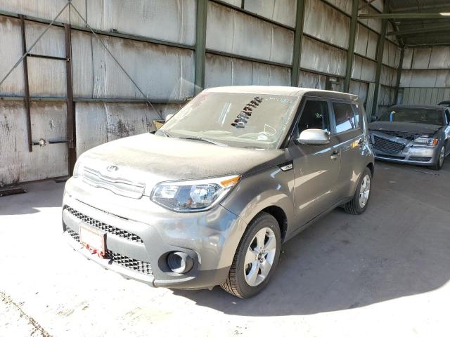 KNDJN2A28J7541484 - 2018 KIA SOUL GRAY photo 2