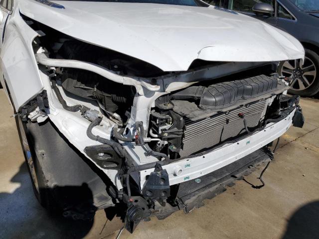 LRBFXCSA4KD023143 - 2019 BUICK ENVISION E WHITE photo 9