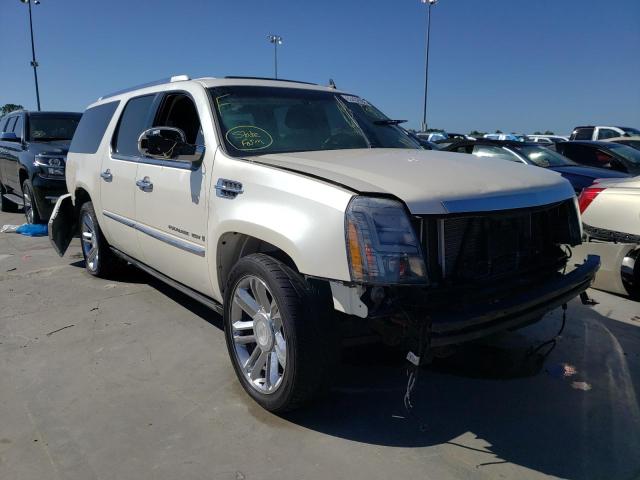 1GYFK46818R229068 - 2008 CADILLAC ESCALADE E WHITE photo 1