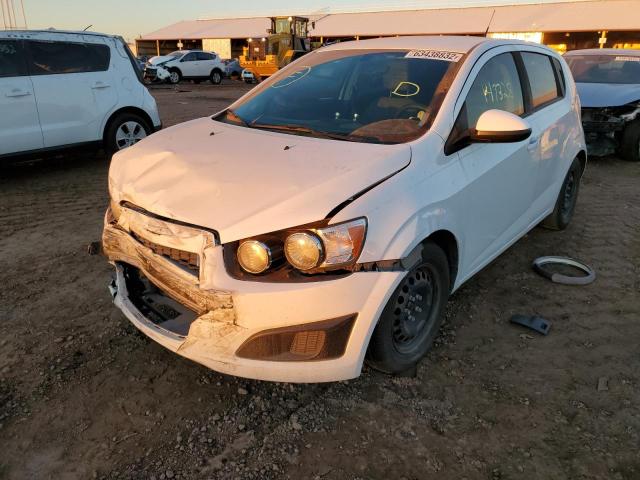 1G1JA6SH4E4107679 - 2014 CHEVROLET SONIC LS WHITE photo 2