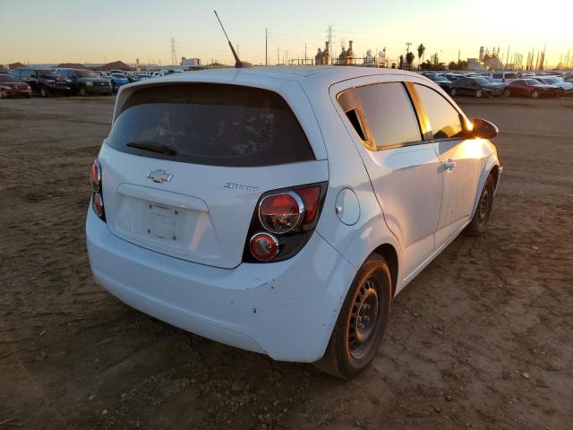 1G1JA6SH4E4107679 - 2014 CHEVROLET SONIC LS WHITE photo 4
