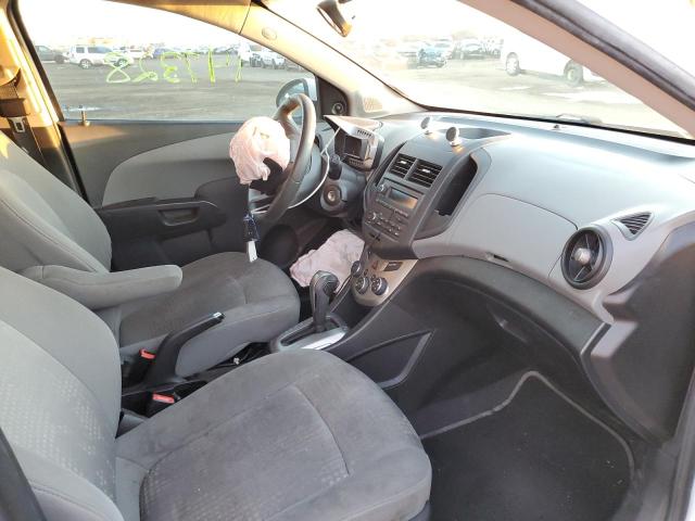 1G1JA6SH4E4107679 - 2014 CHEVROLET SONIC LS WHITE photo 5