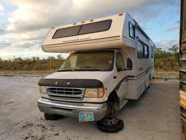 1FDXE45SX2HA65634 - 2002 FORD WINNEBAGO WHITE photo 2