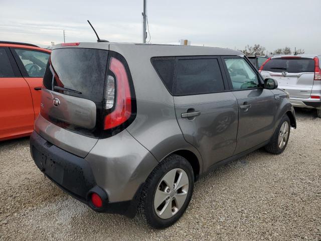 KNDJN2A28G7298929 - 2016 KIA SOUL GRAY photo 4