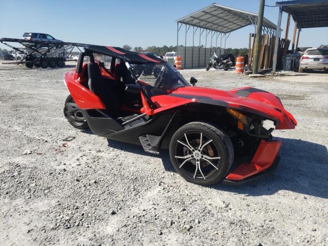 57XAAPFA5F5100804 - 2015 POLARIS SLINGSHOT RED photo 1