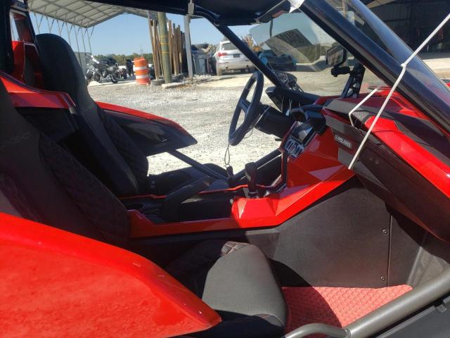 57XAAPFA5F5100804 - 2015 POLARIS SLINGSHOT RED photo 5