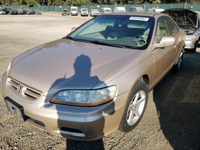 1HGCG224X1A036148 - 2001 HONDA ACCORD LX TAN photo 2