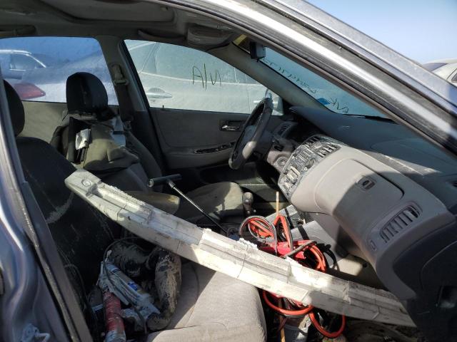 1HGCG56782A036415 - 2002 HONDA ACCORD SILVER photo 5