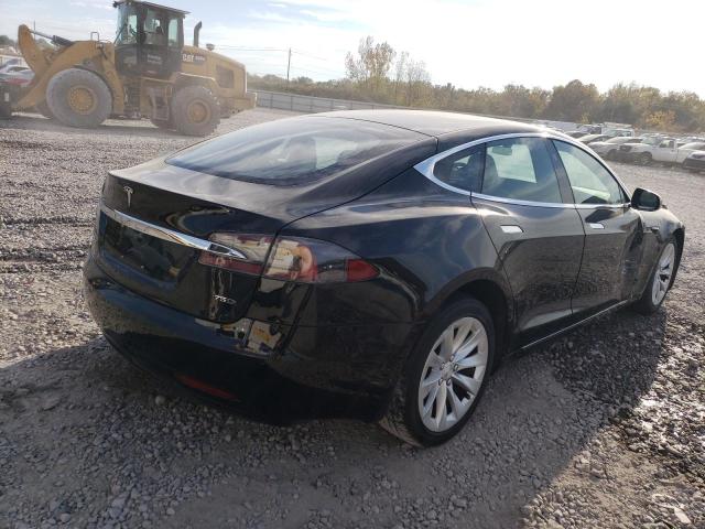 5YJSA1E27JF294053 - 2018 TESLA MODEL S BLACK photo 4