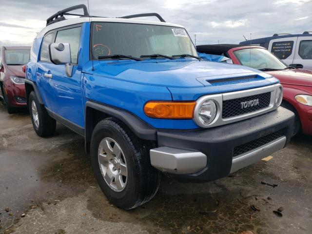 JTEZU11F570017290 - 2007 TOYOTA FJ CRUISER BLUE photo 1