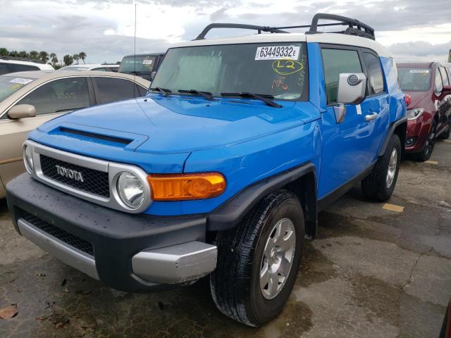 JTEZU11F570017290 - 2007 TOYOTA FJ CRUISER BLUE photo 2