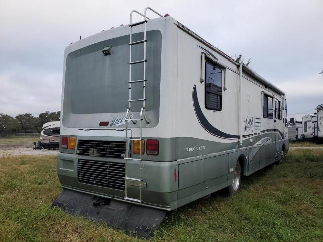 4UZ6XFBC1VC806480 - 1997 FREIGHTLINER CHASSIS X BEIGE photo 4