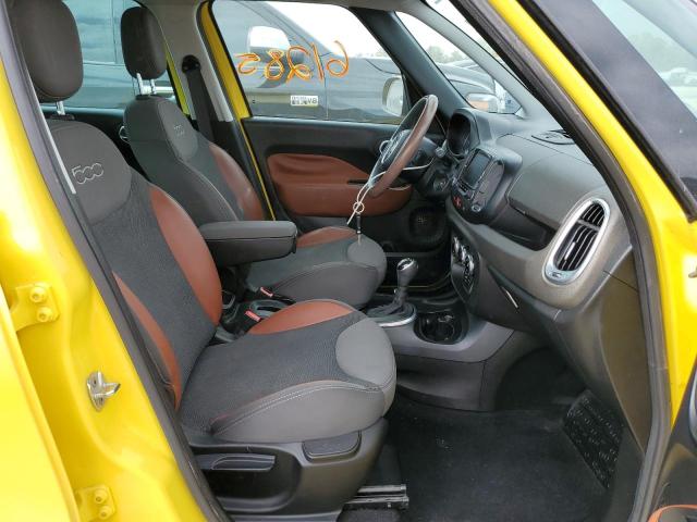 ZFBCFADH2EZ020581 - 2014 FIAT 500L TREKK YELLOW photo 5