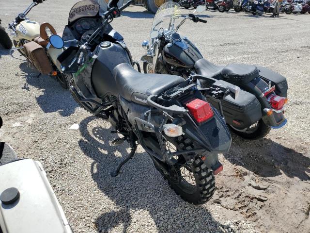 JKAKLEE10HDA89004 - 2017 KAWASAKI KL650 E TWO TONE photo 3