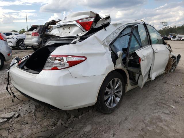 4T1BK1FK6HU584857 - 2017 TOYOTA CAMRY XSE WHITE photo 4