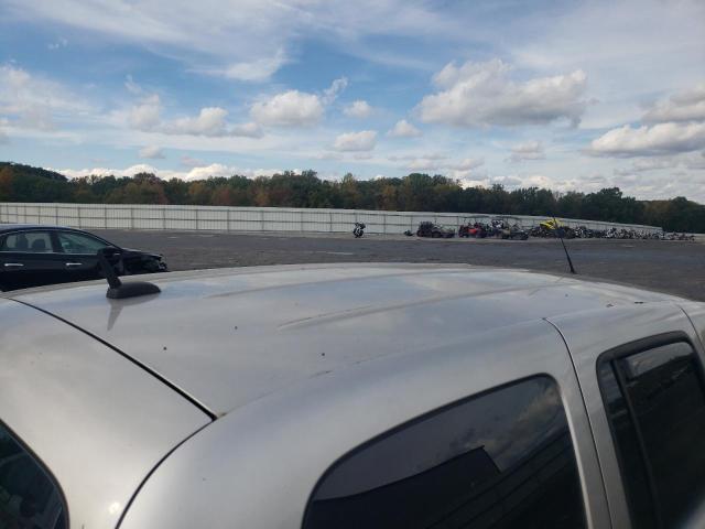 3GNCA33D38S694902 - 2008 CHEVROLET HHR LS 银色 照片 10