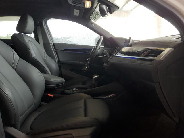 WBXYJ3C36JEP76776 - 2018 BMW X2 SDRIVE2 WHITE photo 5