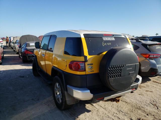 JTEBU11FX70029324 - 2007 TOYOTA FJ CRUISER YELLOW photo 3